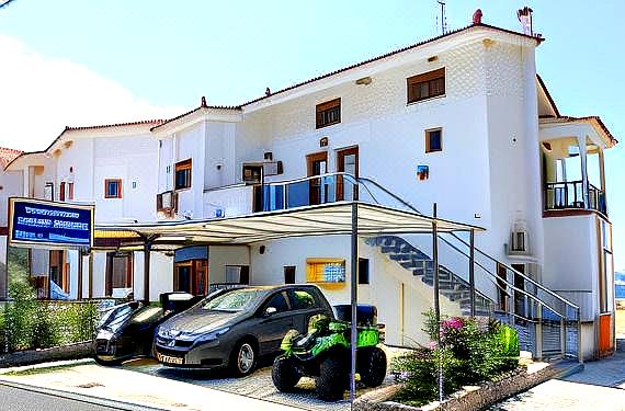 Panormos Maisonettes